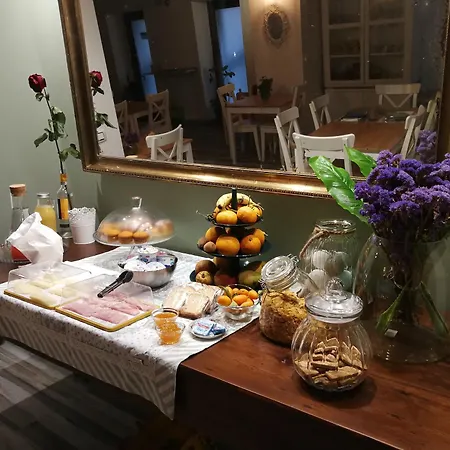 Casa Busari بيت ضيافة