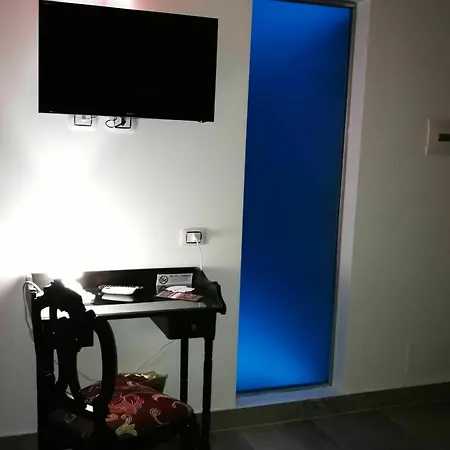 Casa Busari Guest house 2*