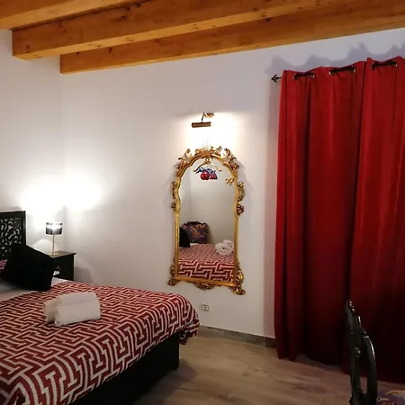 Casa Busari Casa de hóspedes 2*