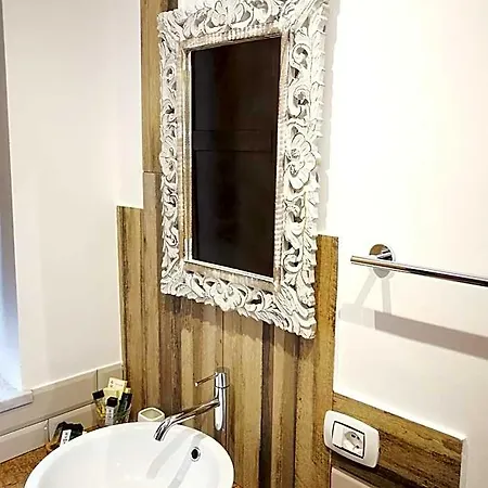 Casa Busari 4*