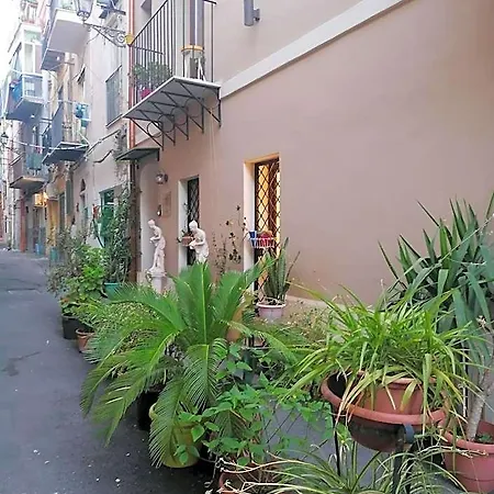 Casa Busari Πανσιόν Παλέρμο