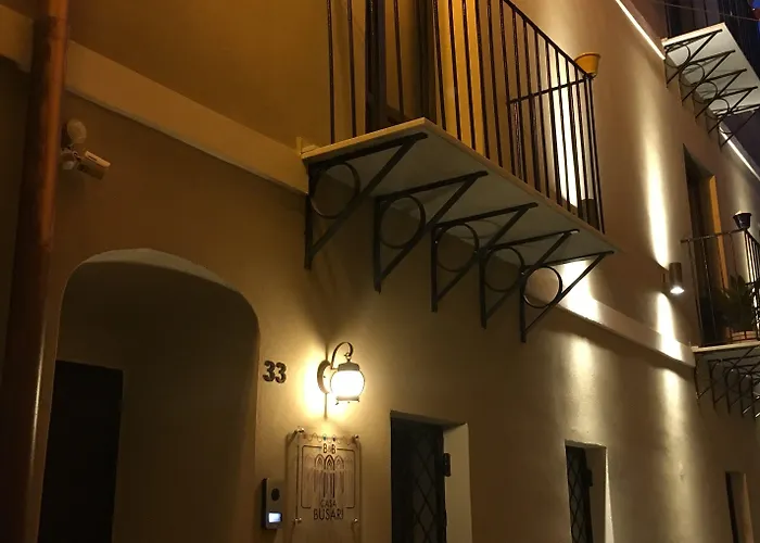 Casa Busari Pensión
